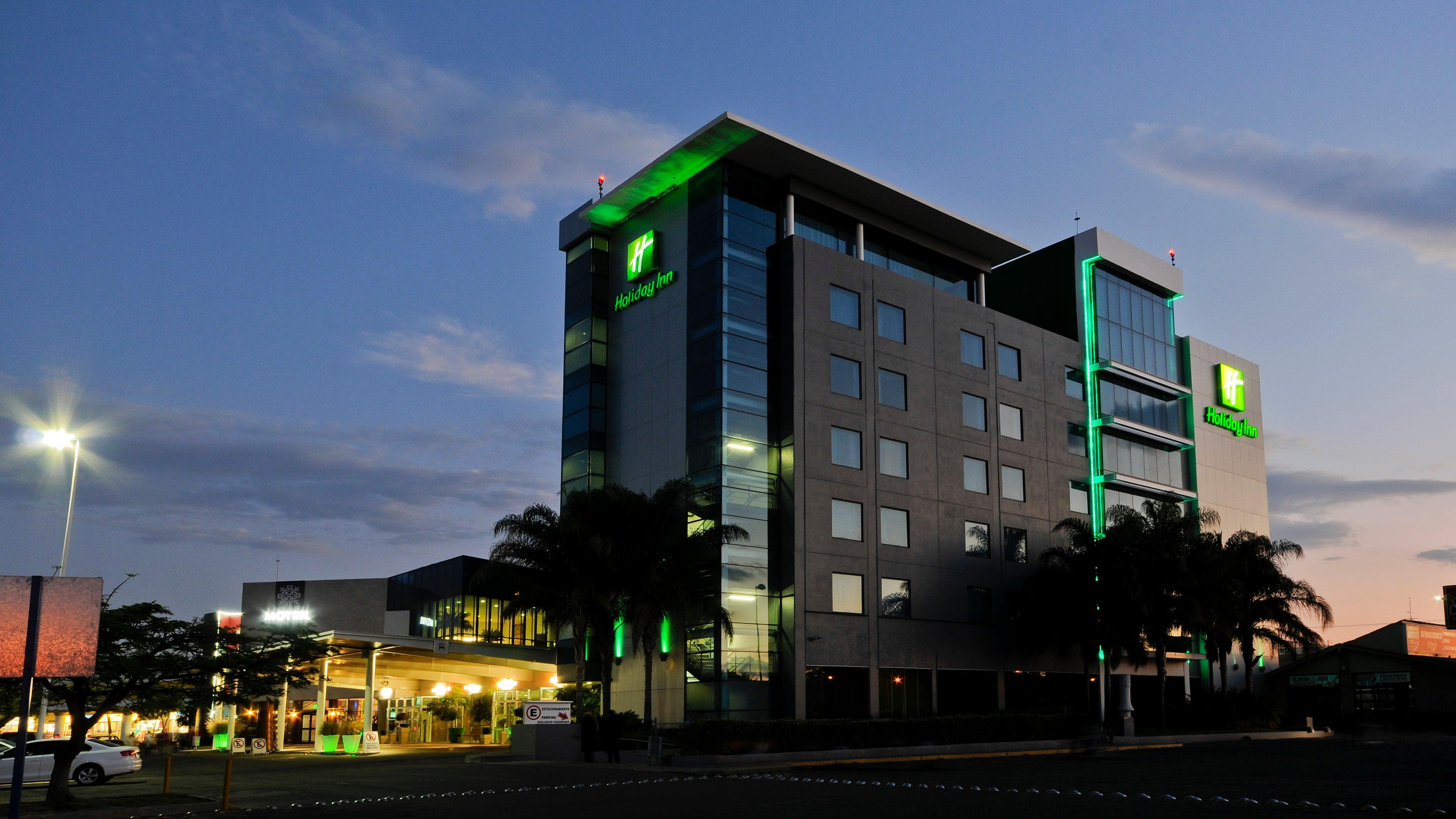 Holiday Inn Irapuato, An Ihg Hotel Exterior foto